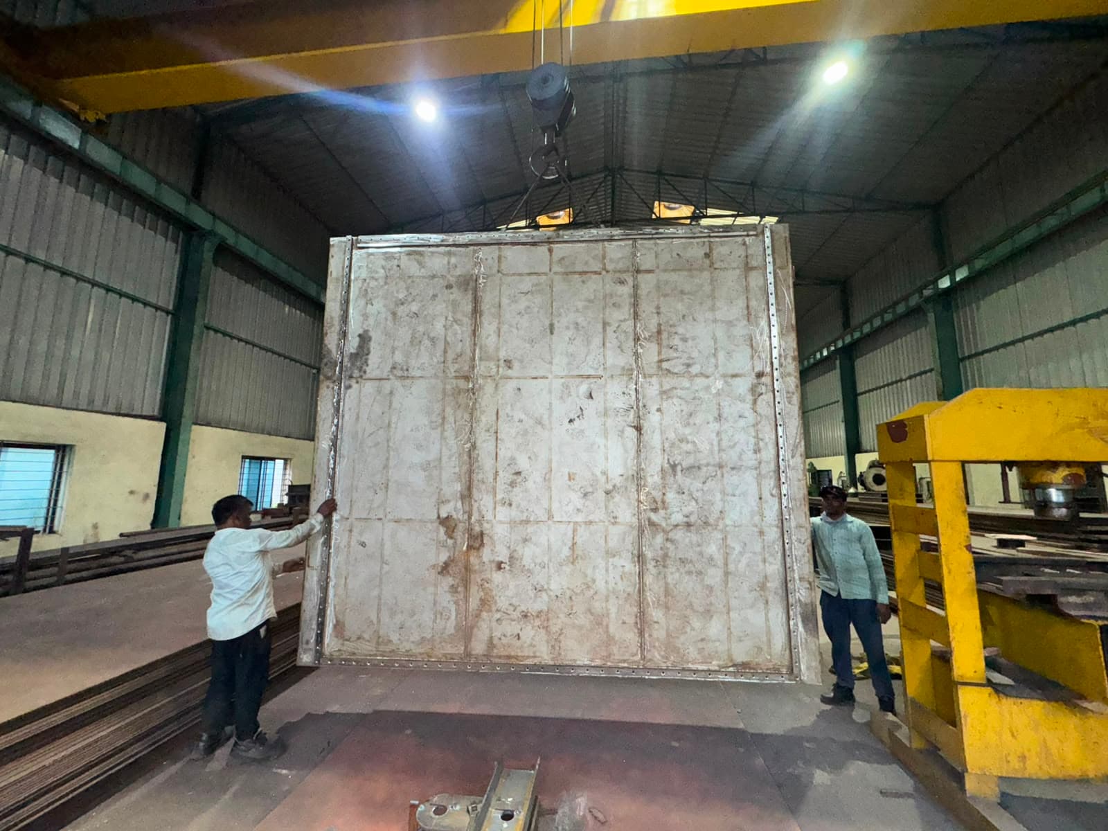 Excel Engineering fabrication workshop and project equipment, image 6