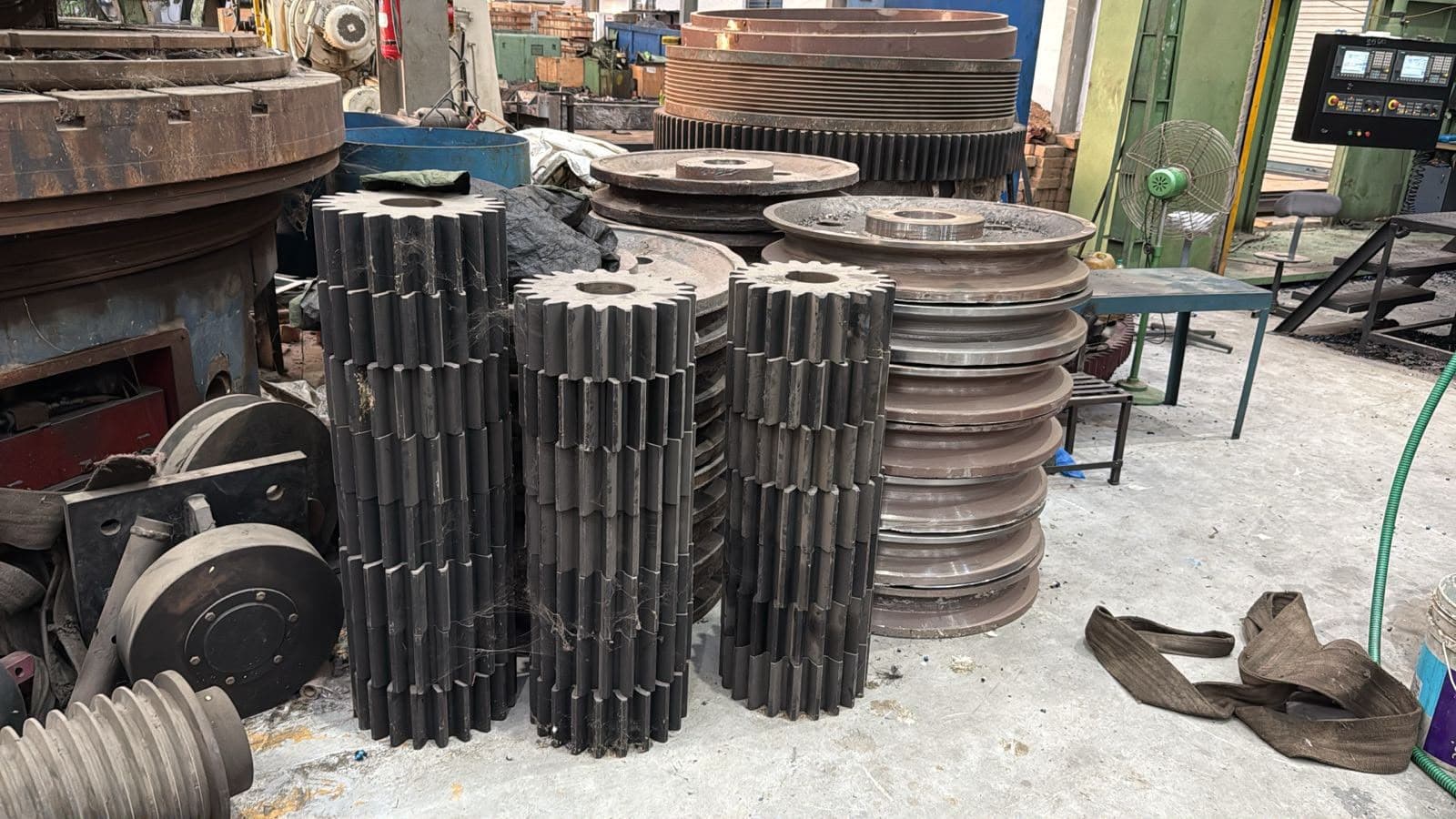 Excel Engineering fabrication workshop and project equipment, image 11